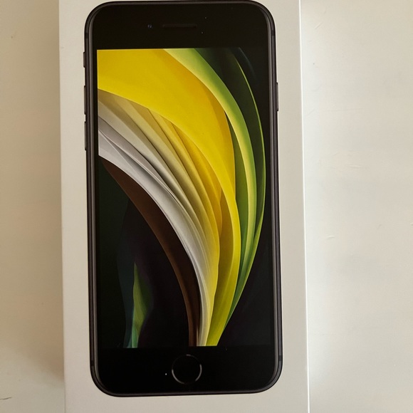 Brand new Iphone SE.
